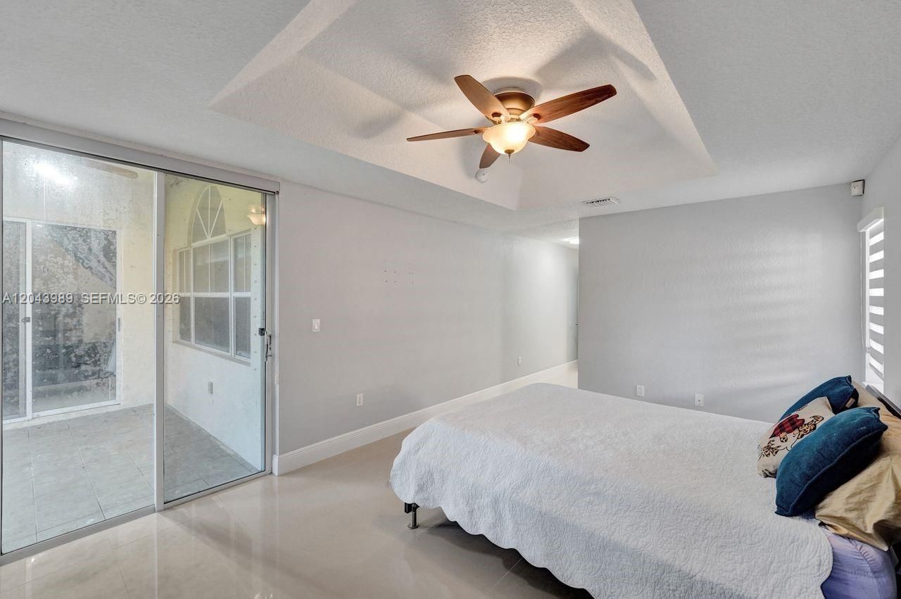 14003 N Cypress Cove Cir, Davie, FL 33325 Photo