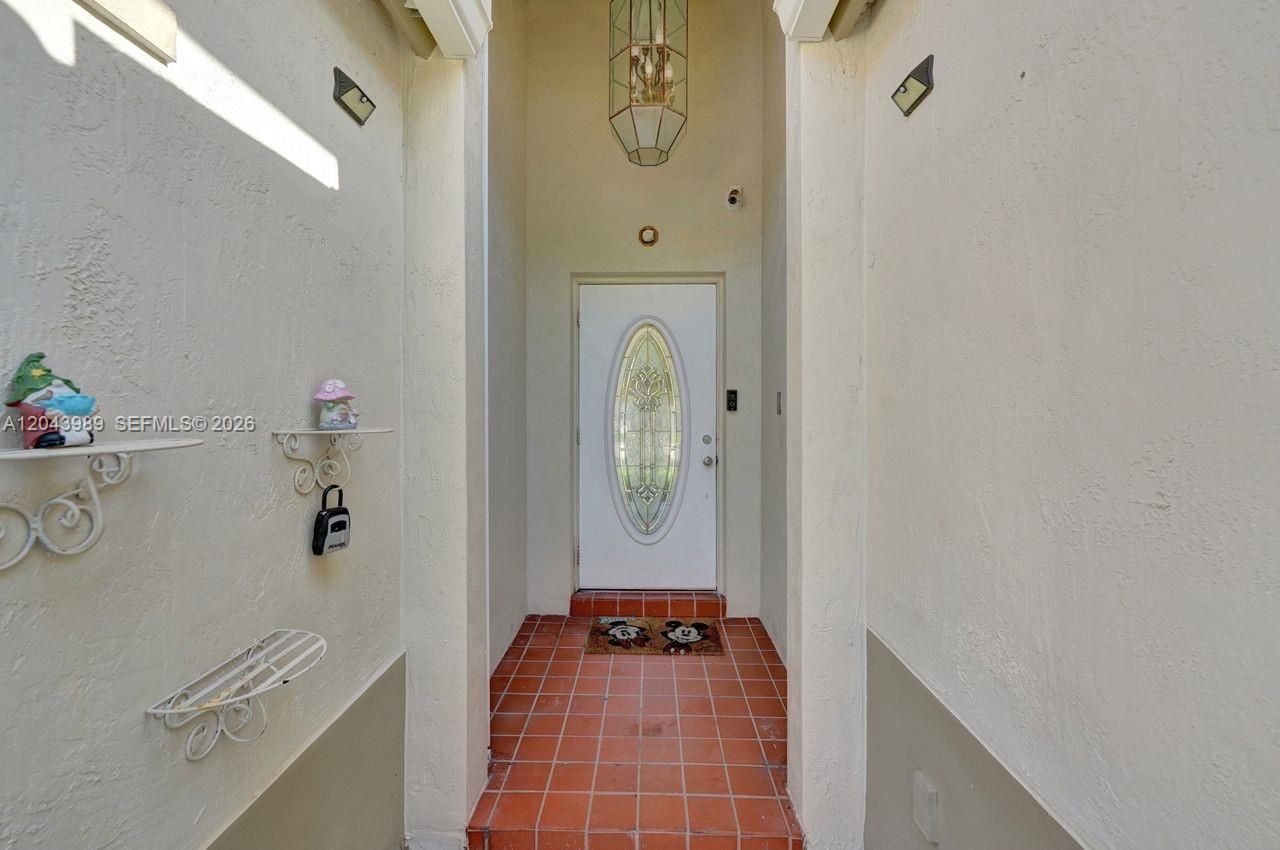 14003 N Cypress Cove Cir, Davie, FL 33325 Photo