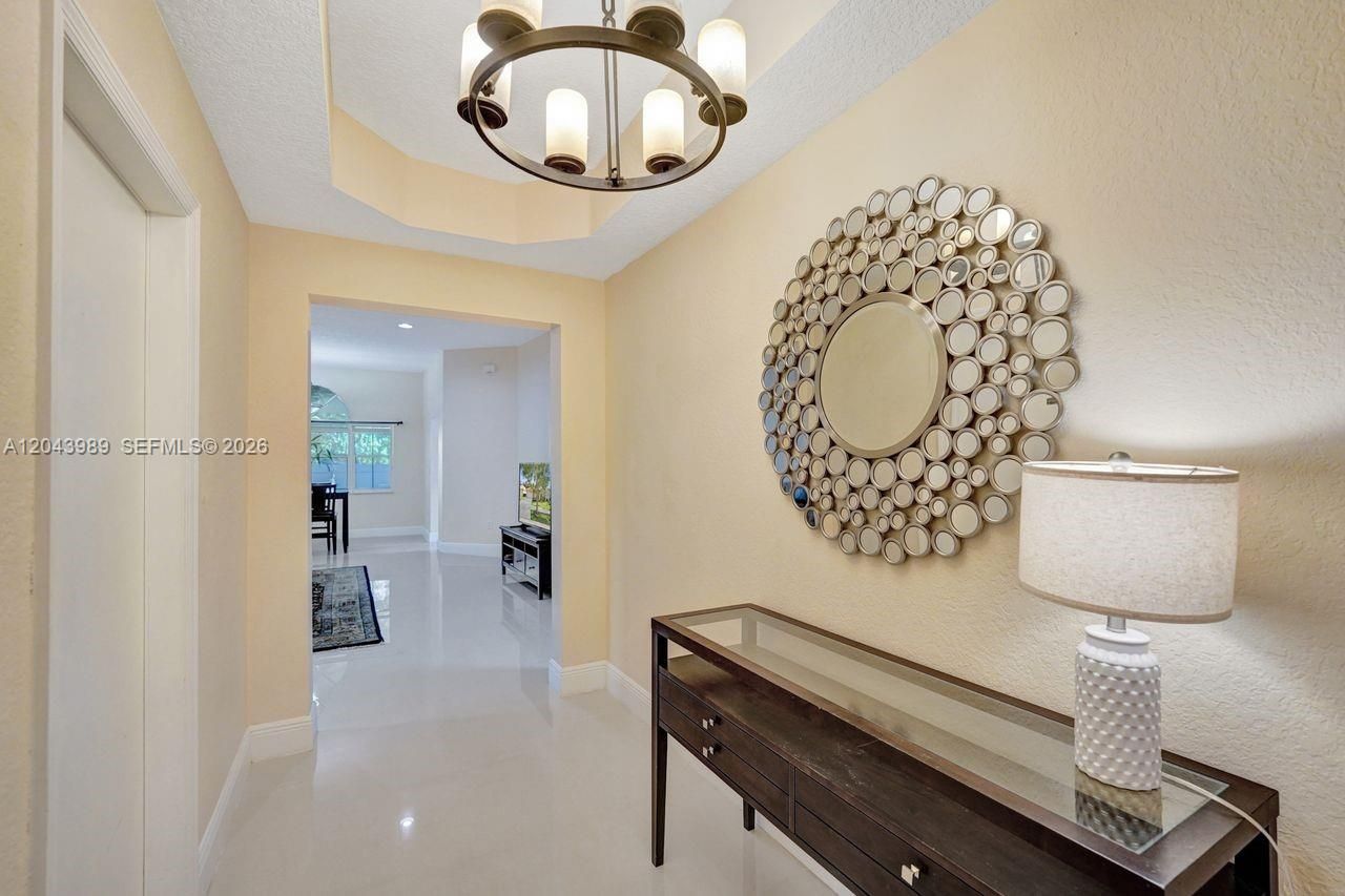 14003 N Cypress Cove Cir, Davie, FL 33325 Photo