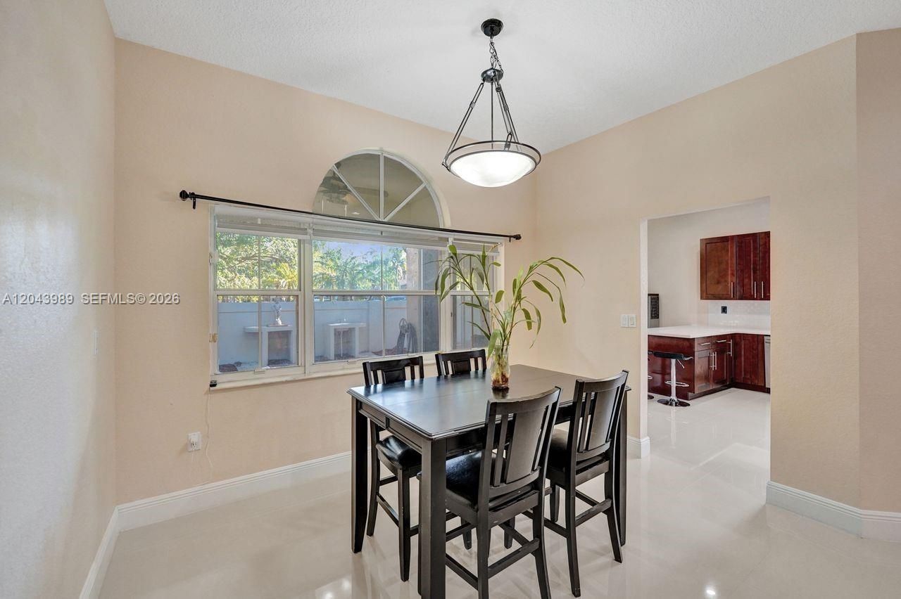 14003 N Cypress Cove Cir, Davie, FL 33325 Photo