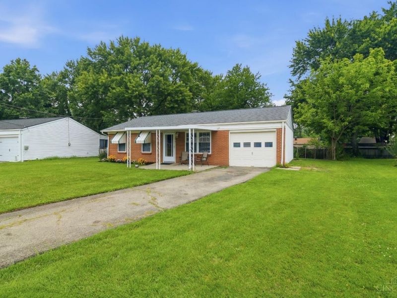 646 Bellaire Court, Union Twp, OH 45244 Photo 2