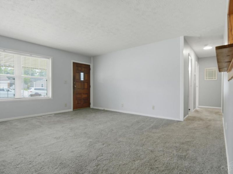646 Bellaire Court, Union Twp, OH 45244 Photo 8