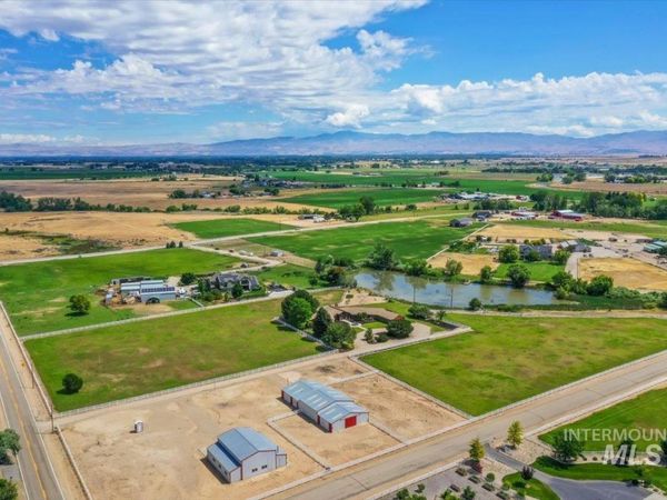 1270 N Eagle Rd, Kuna, ID 83634