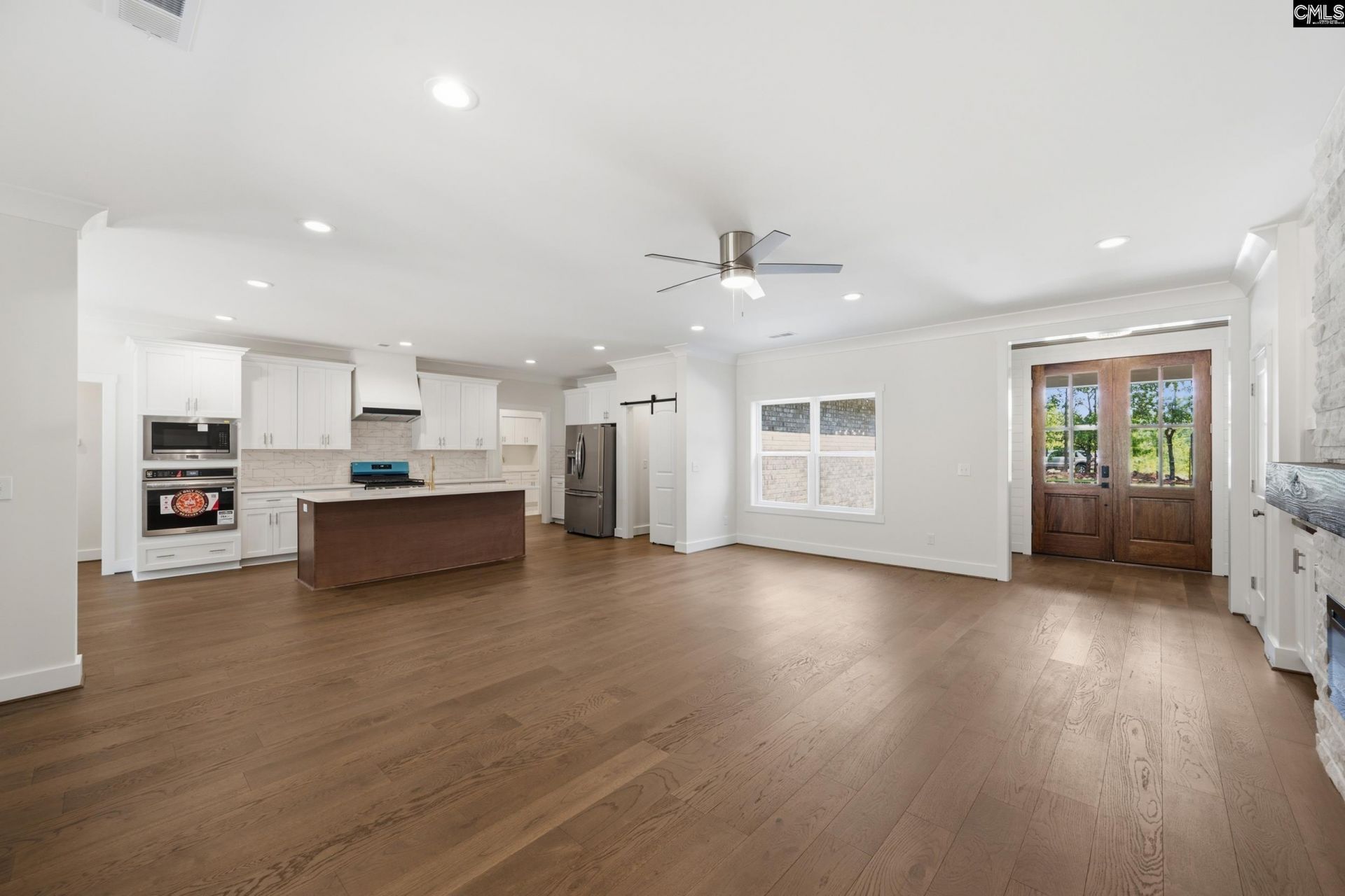 145 Lord And Tucker Court  Photo 10