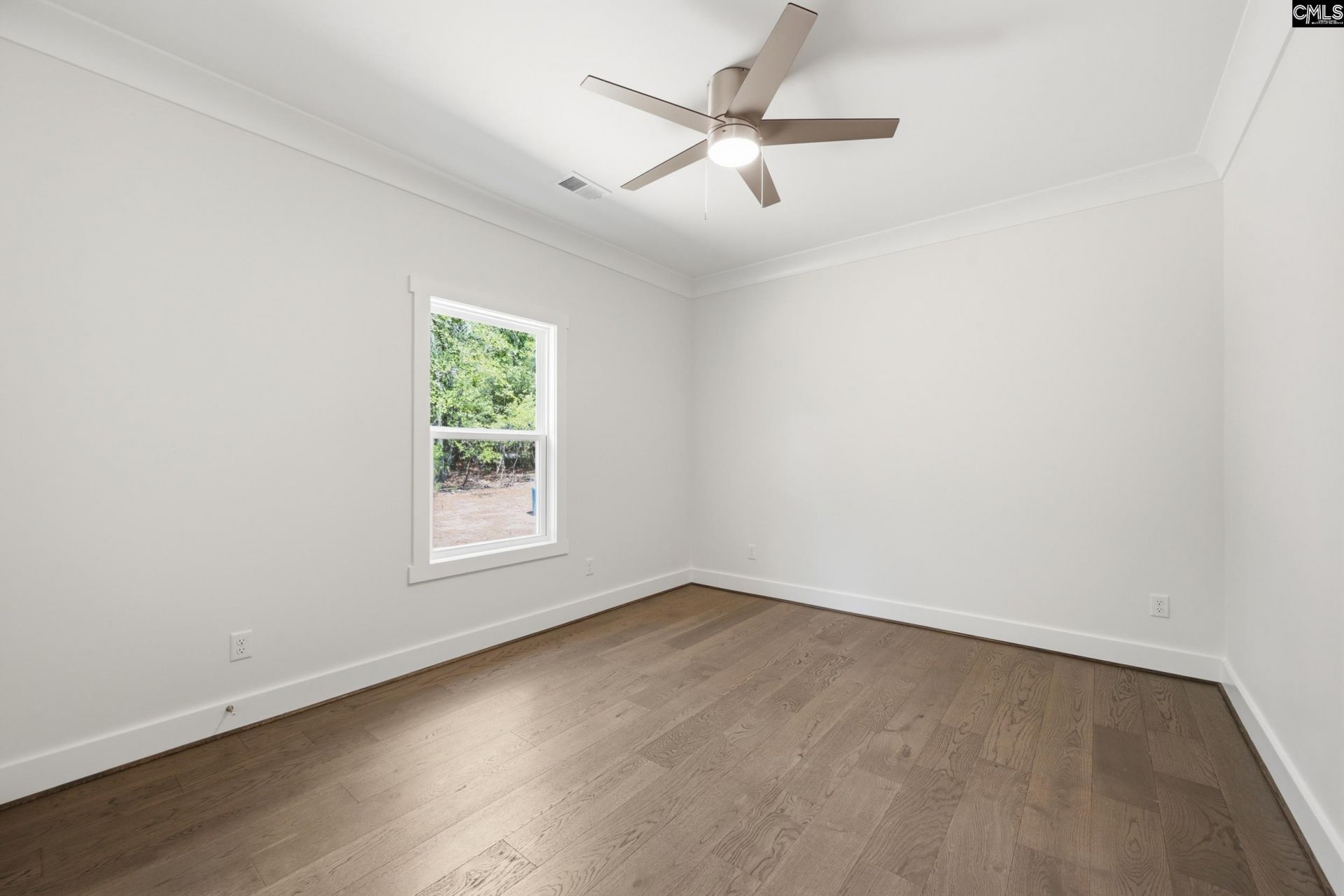 145 Lord And Tucker Court  Photo 27