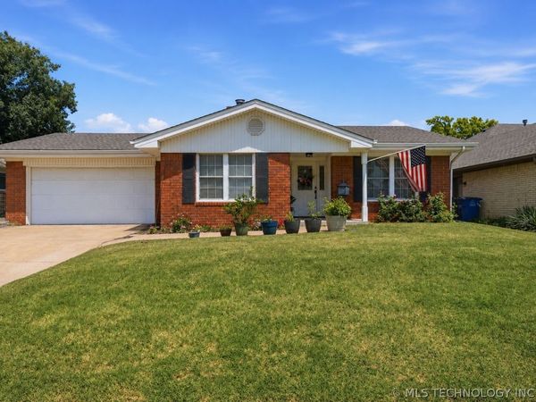 1929 S 111th Avenue , Tulsa, OK 74128