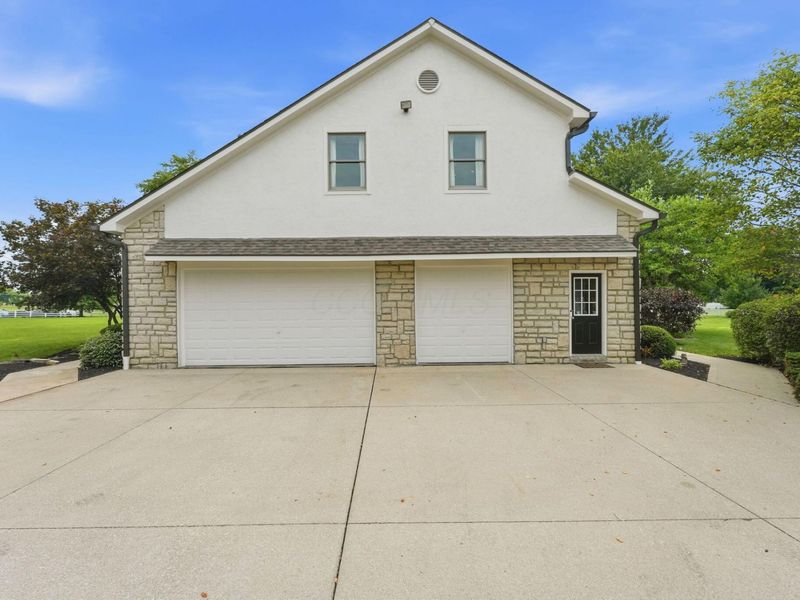 1835 Dixon Road, Blacklick, OH 43004 Photo 5