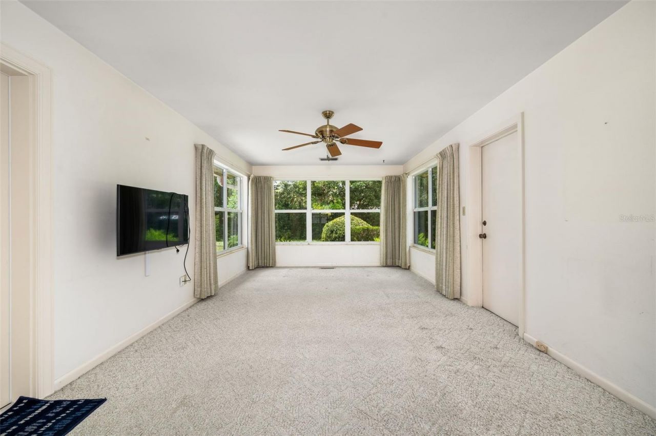 3919 SW 4th Place , Gainesville, FL 32607 Photo