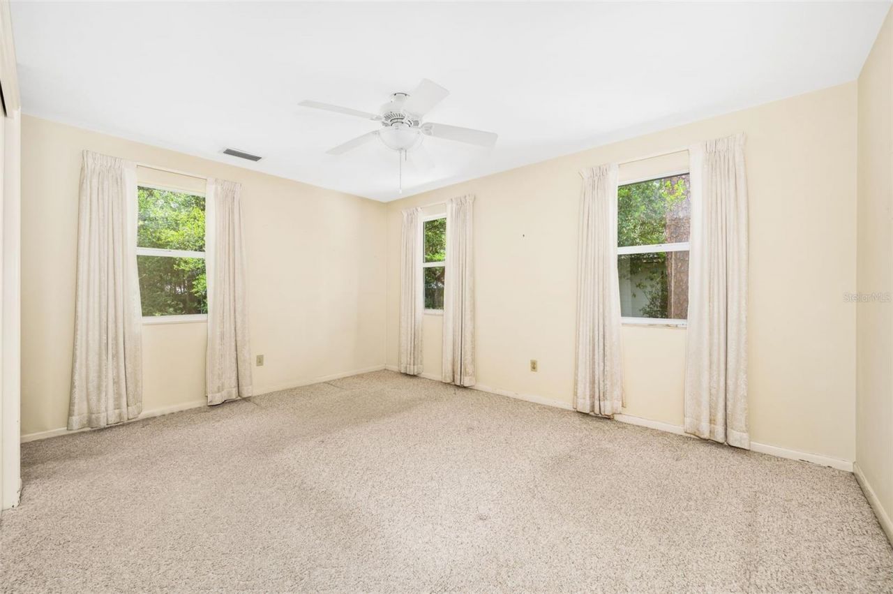 3919 SW 4th Place , Gainesville, FL 32607 Photo