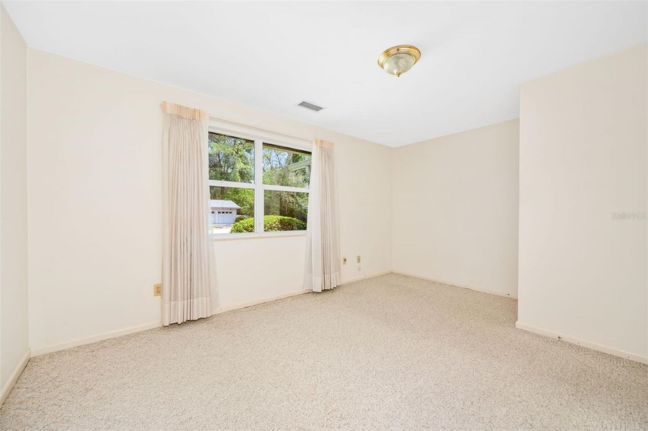 3919 SW 4th Place , Gainesville, FL 32607 Photo