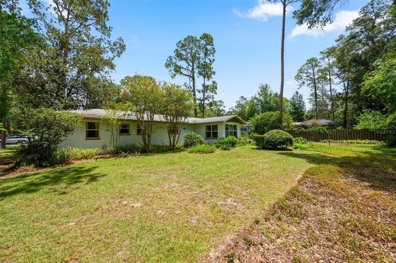 3919 SW 4th Place , Gainesville, FL 32607 Photo