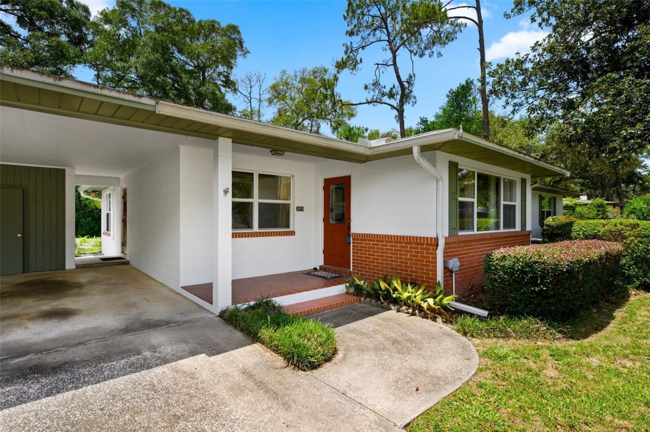 3919 SW 4th Place , Gainesville, FL 32607 Photo