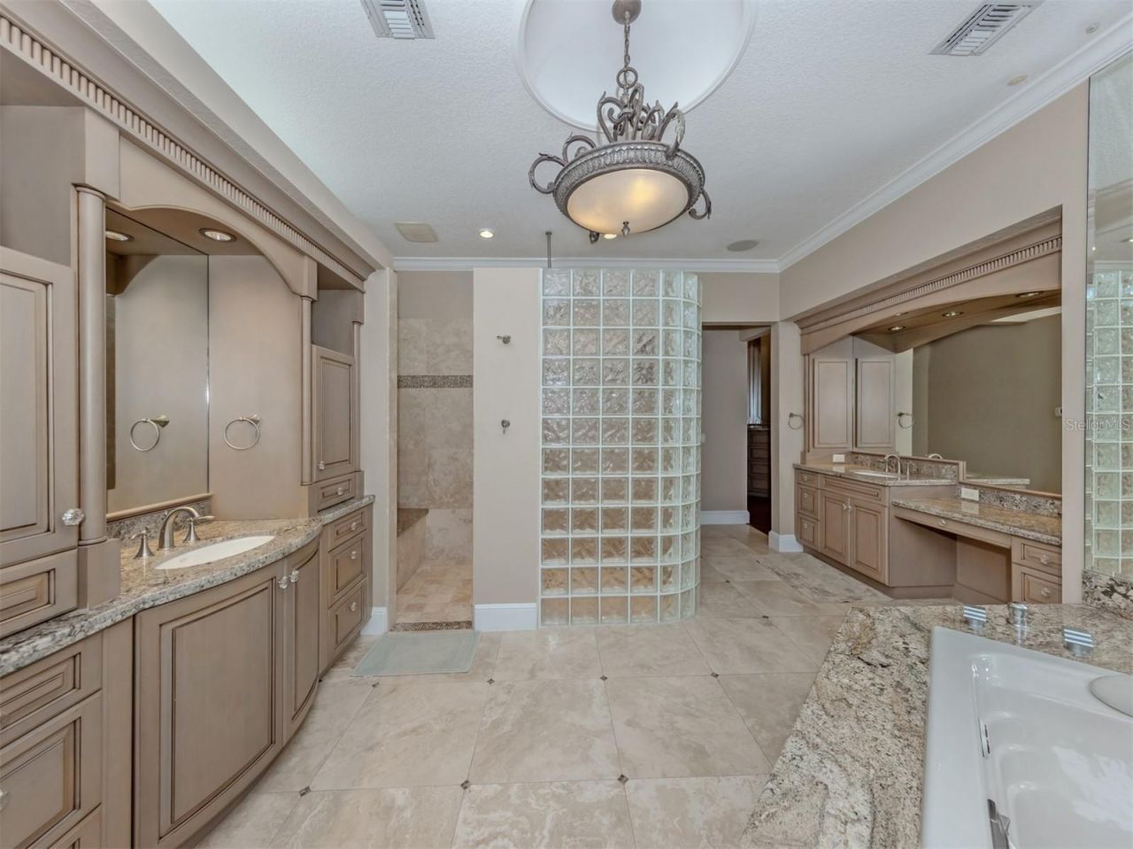 630 N River Road, Venice, FL 34293 Photo