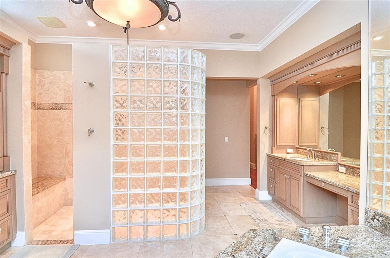 630 N River Road, Venice, FL 34293 Photo