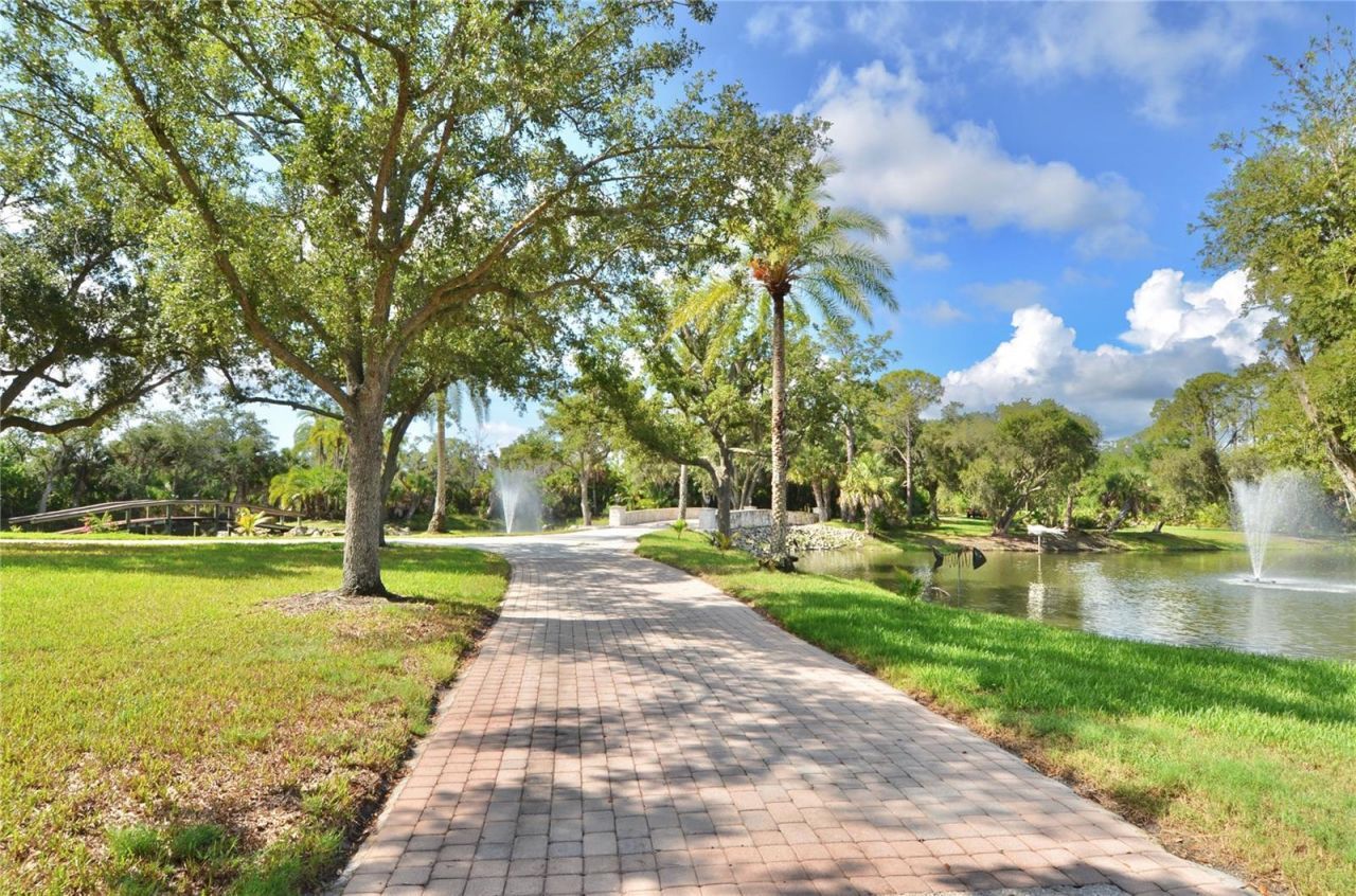 630 N River Road, Venice, FL 34293 Photo