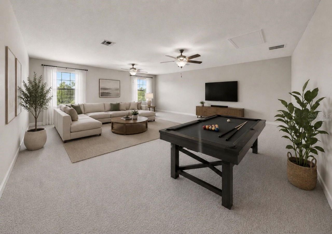 9924 Smarty Jones Drive , Ruskin, FL 33573 Photo