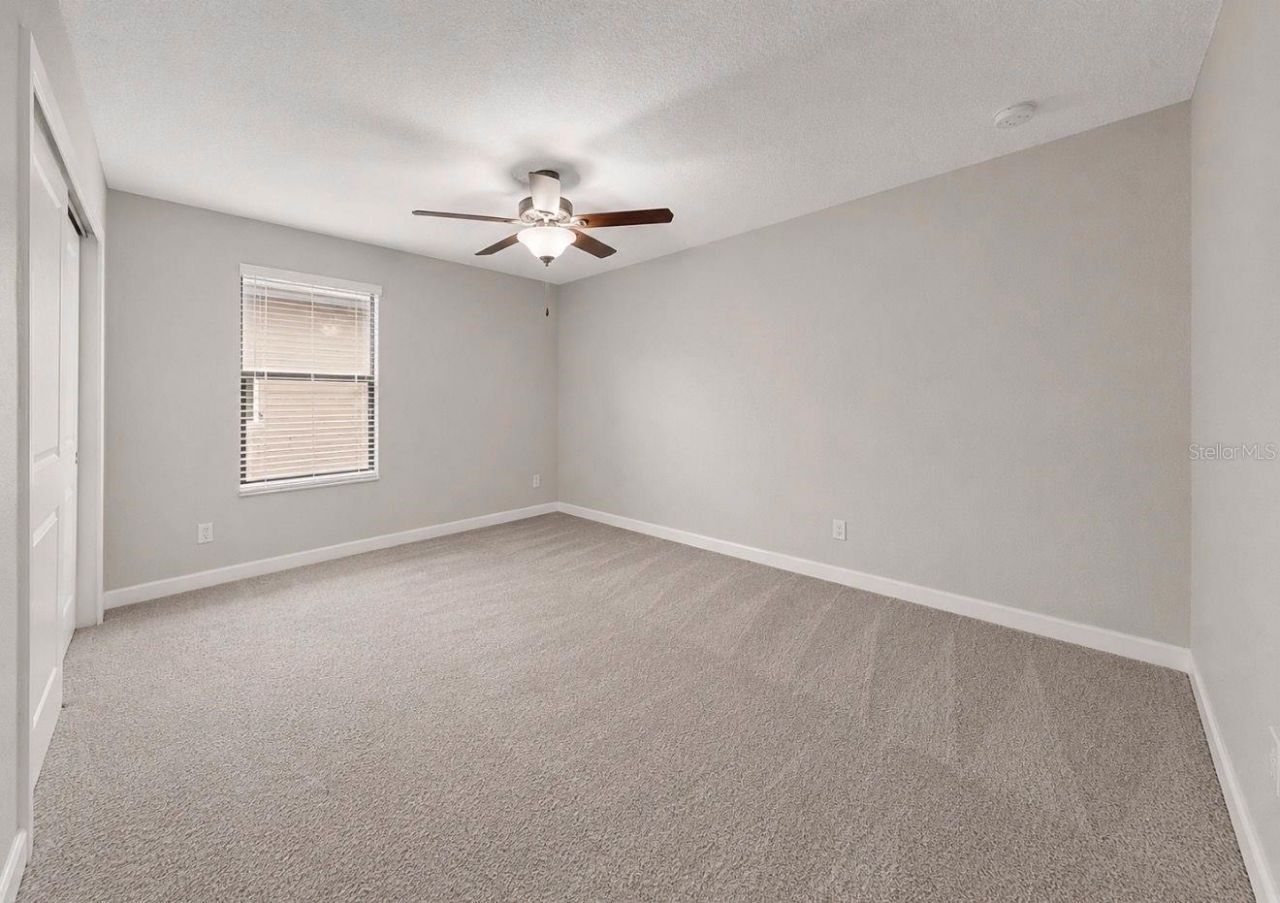 9924 Smarty Jones Drive , Ruskin, FL 33573 Photo