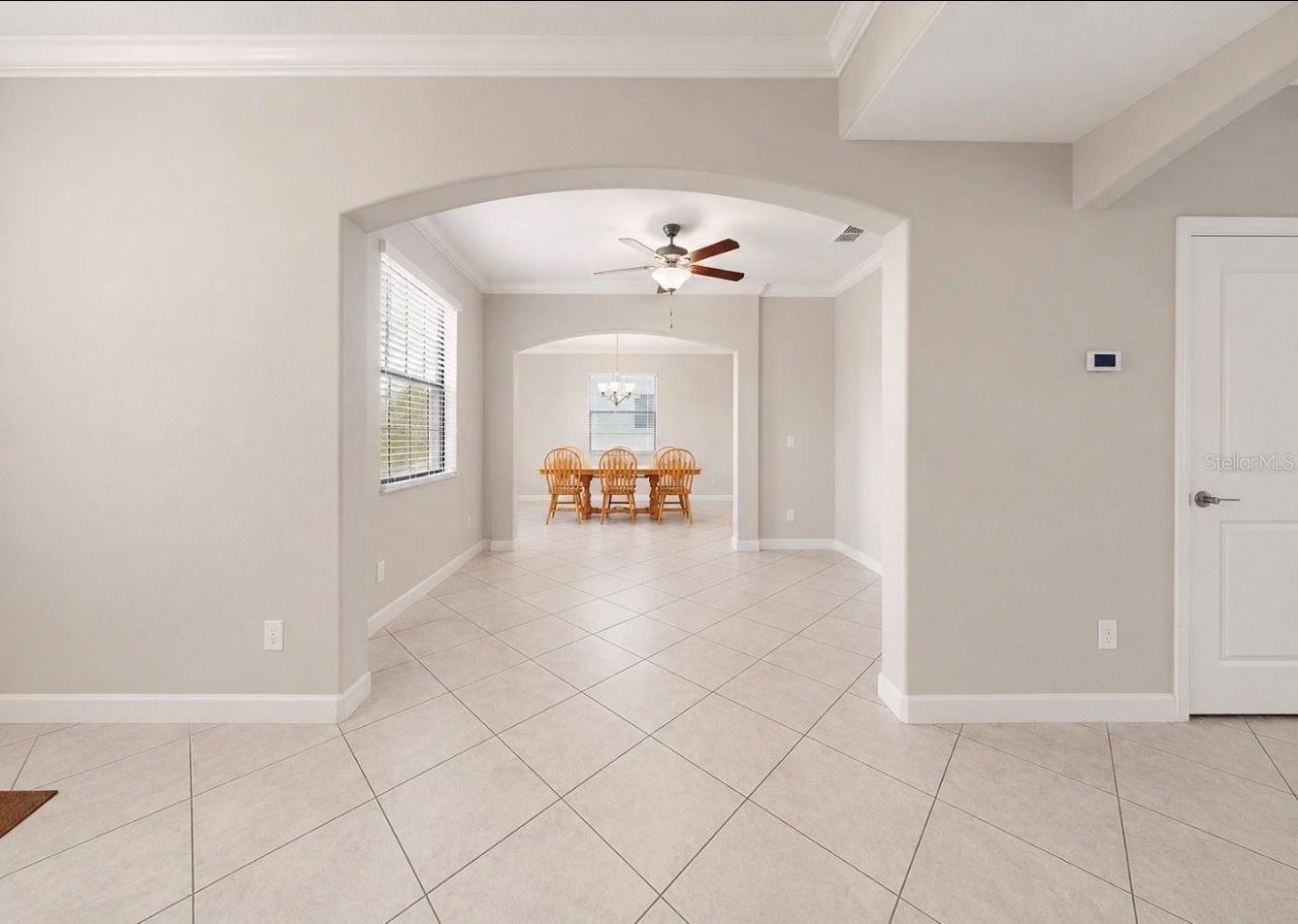 9924 Smarty Jones Drive , Ruskin, FL 33573 Photo