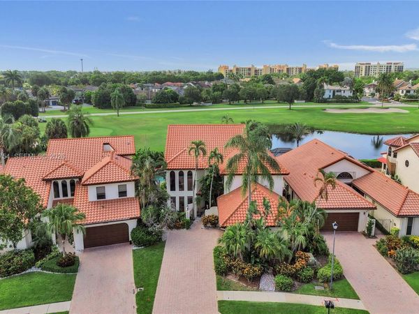 22508 W Esplanada Cir W, Boca Raton, FL 33433