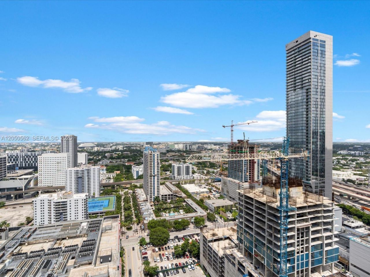 851 NE 1st Ave , Unit 3000, Miami, FL 33132 Photo