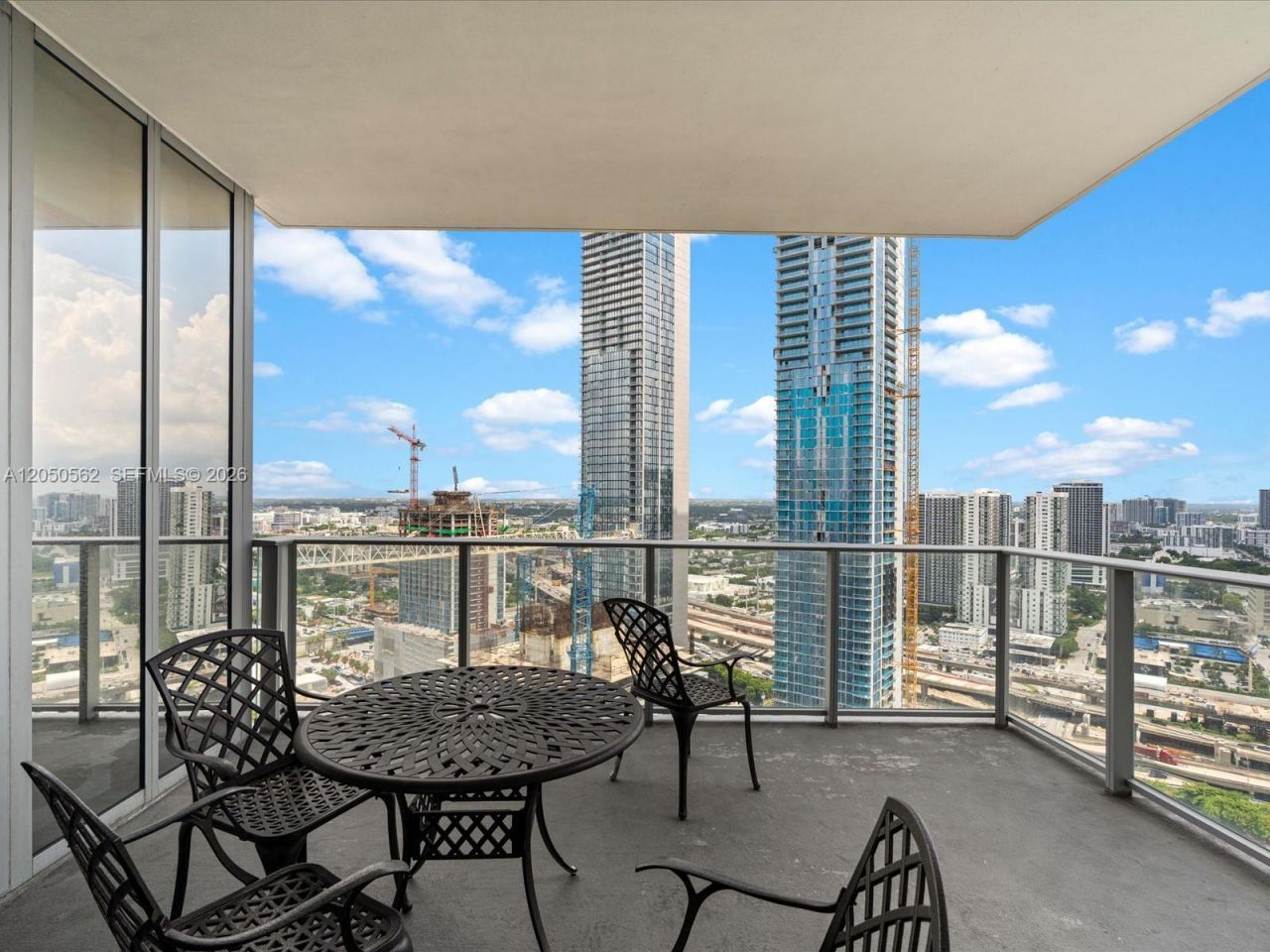 851 NE 1st Ave , Unit 3000, Miami, FL 33132 Photo