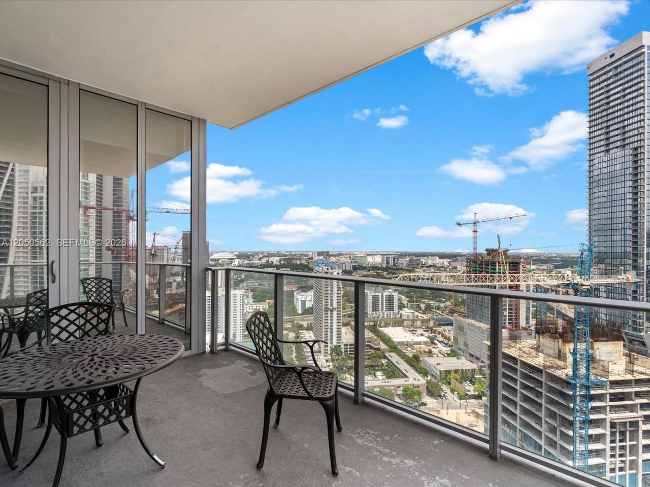 851 NE 1st Ave , Unit 3000, Miami, FL 33132 Photo