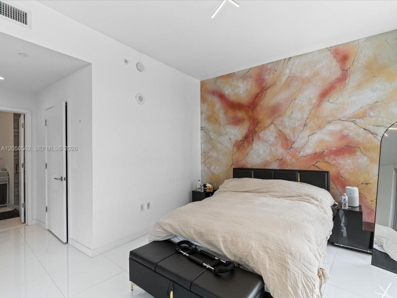 851 NE 1st Ave , Unit 3000, Miami, FL 33132 Photo