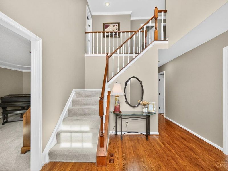 10070 Carrousel Court, Symmes Township, OH 45140 Photo 3