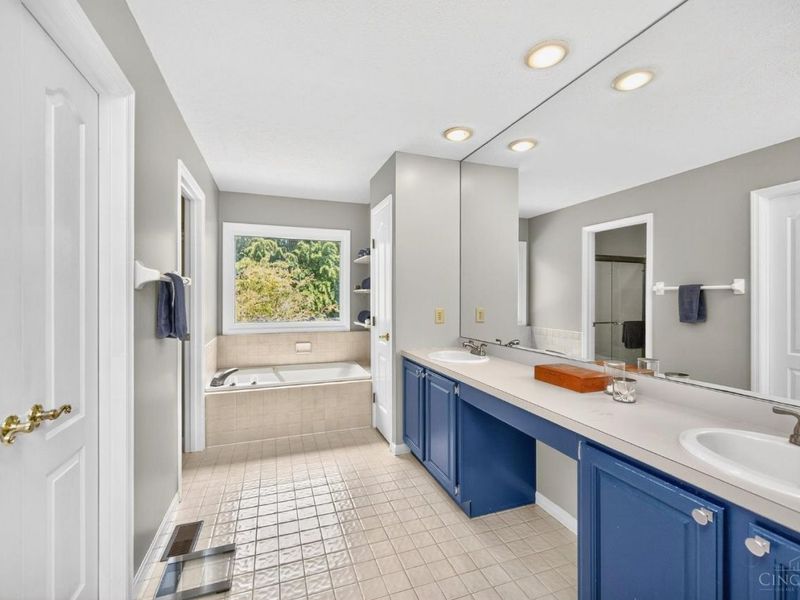 10070 Carrousel Court, Symmes Township, OH 45140 Photo 32
