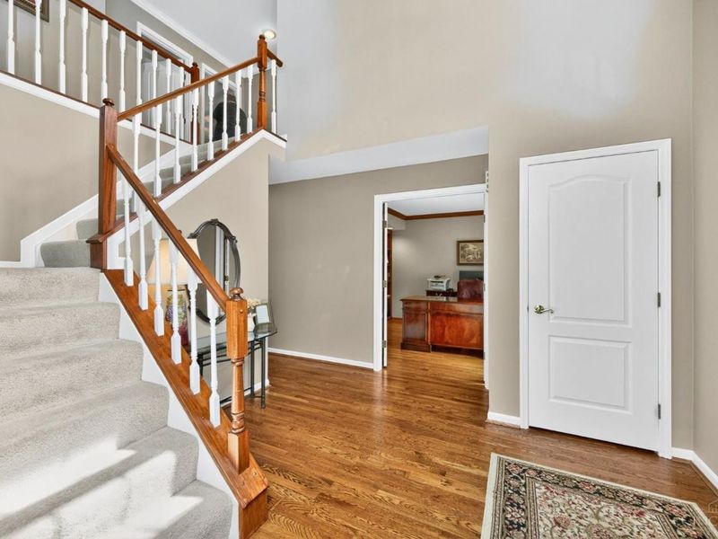 10070 Carrousel Court, Symmes Township, OH 45140 Photo 4