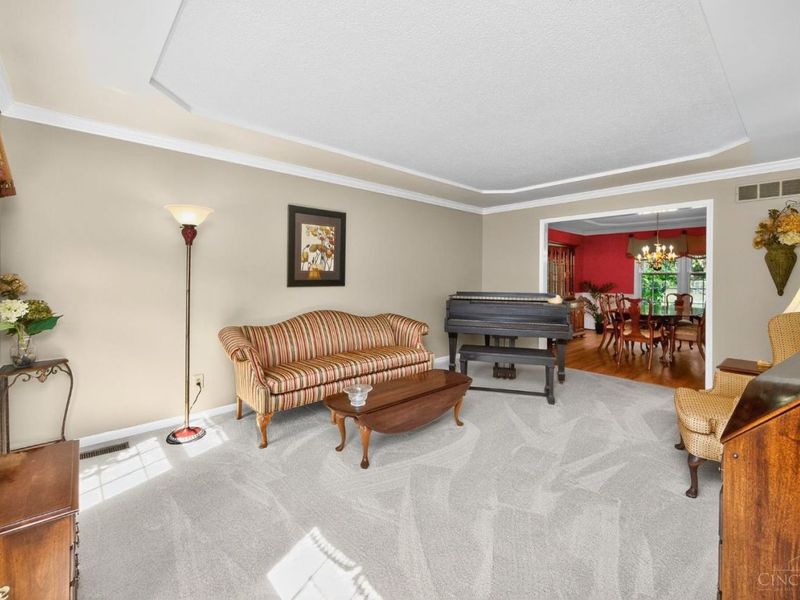10070 Carrousel Court, Symmes Township, OH 45140 Photo 7