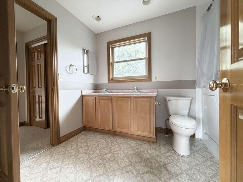 198 Oakwood Court, Westerville, OH 43081 Photo 24