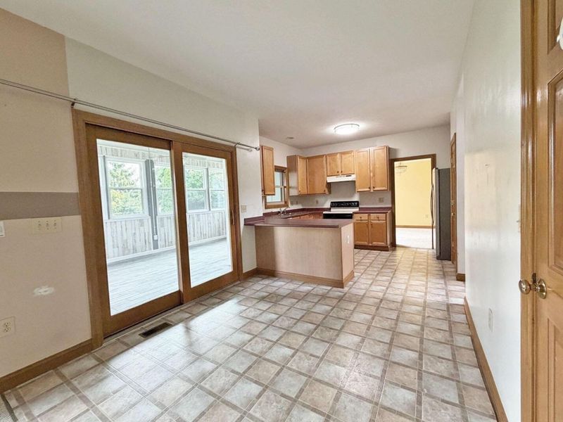 198 Oakwood Court, Westerville, OH 43081 Photo 8
