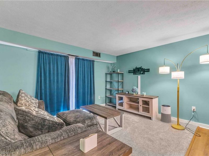8455 N Akins Road, Unit E-8, North Royalton, OH 44133 Photo 11