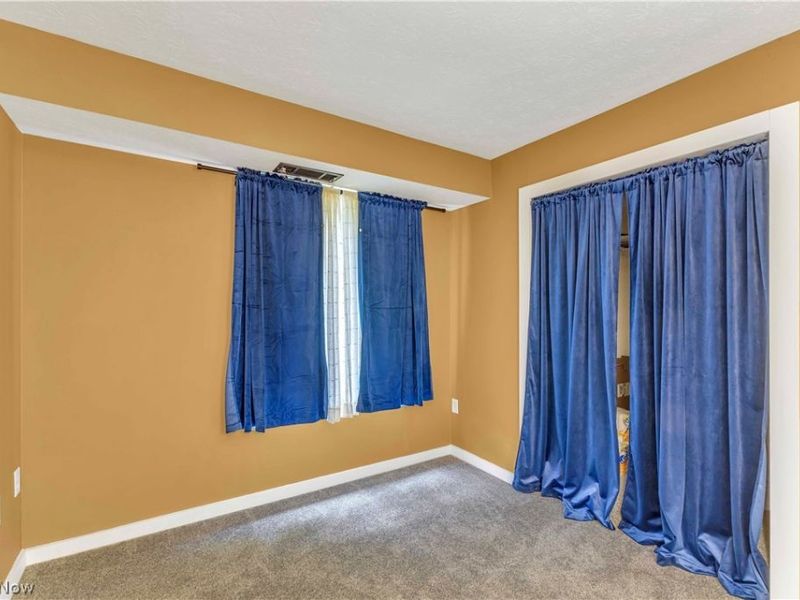 8455 N Akins Road, Unit E-8, North Royalton, OH 44133 Photo 14