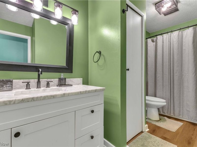 8455 N Akins Road, Unit E-8, North Royalton, OH 44133 Photo 19