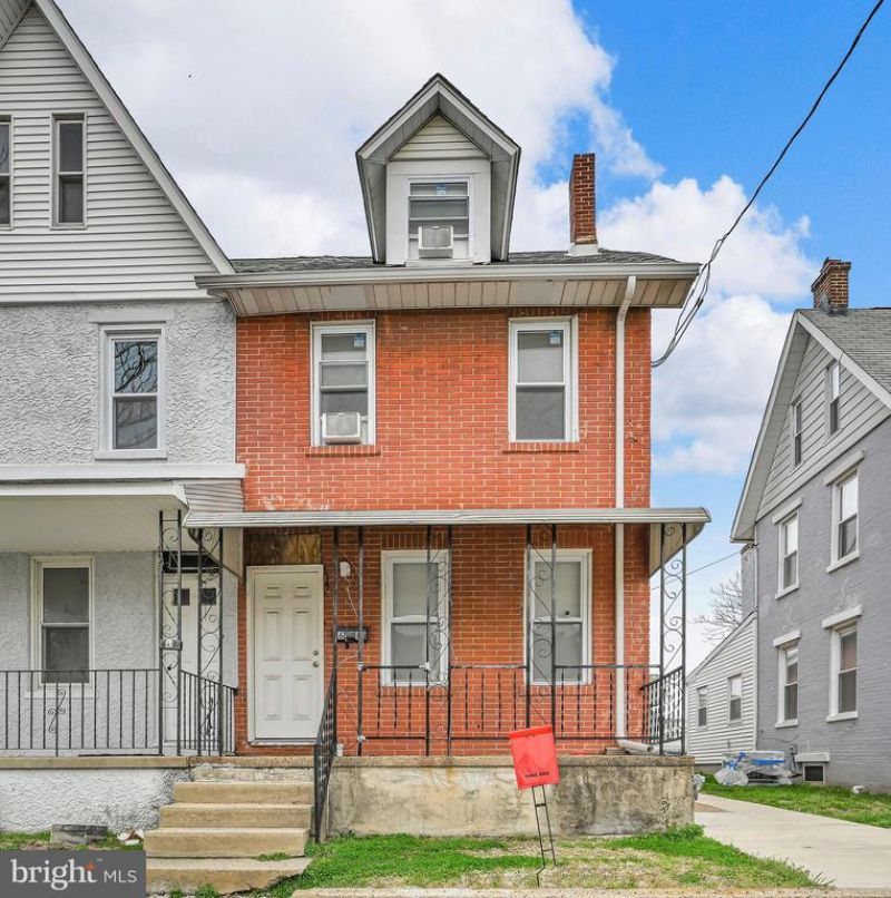 6 W 6TH STREET , MARCUS HOOK, PA 19061