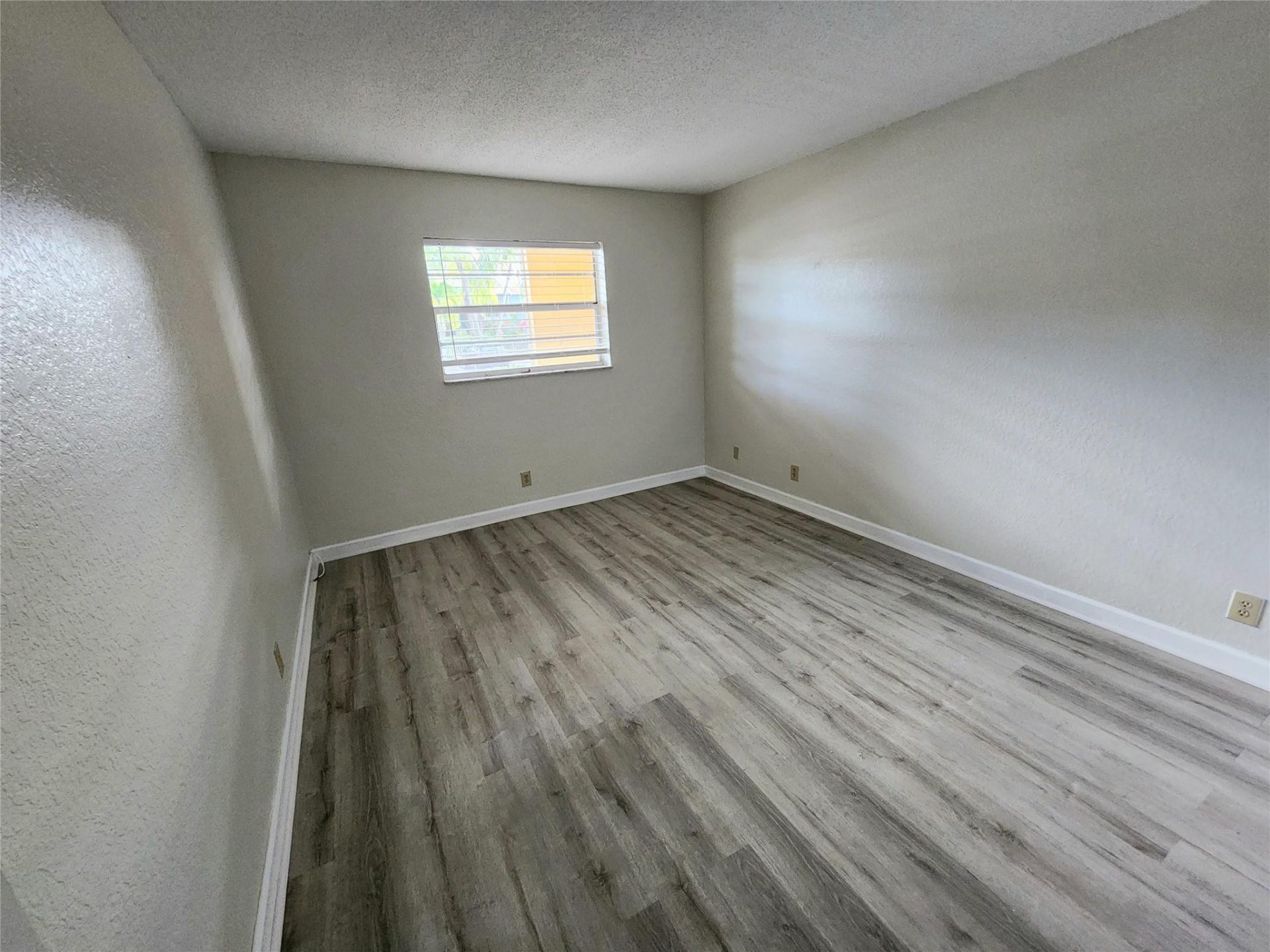 2607 NE 8th Avenue, Unit 33, Wilton Manors, FL 33334 Photo