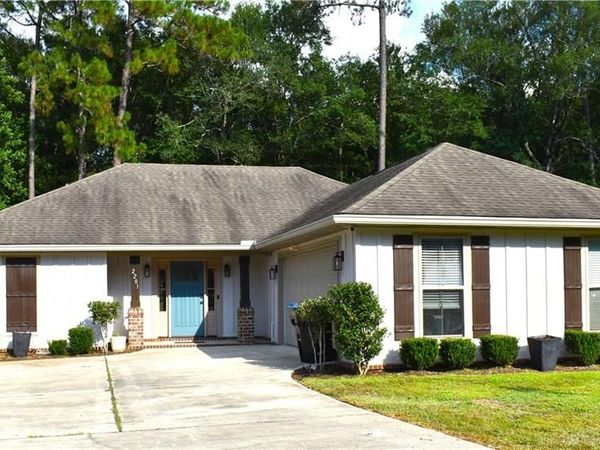 2201 Wolf Branch Drive S, Mobile, AL 36608