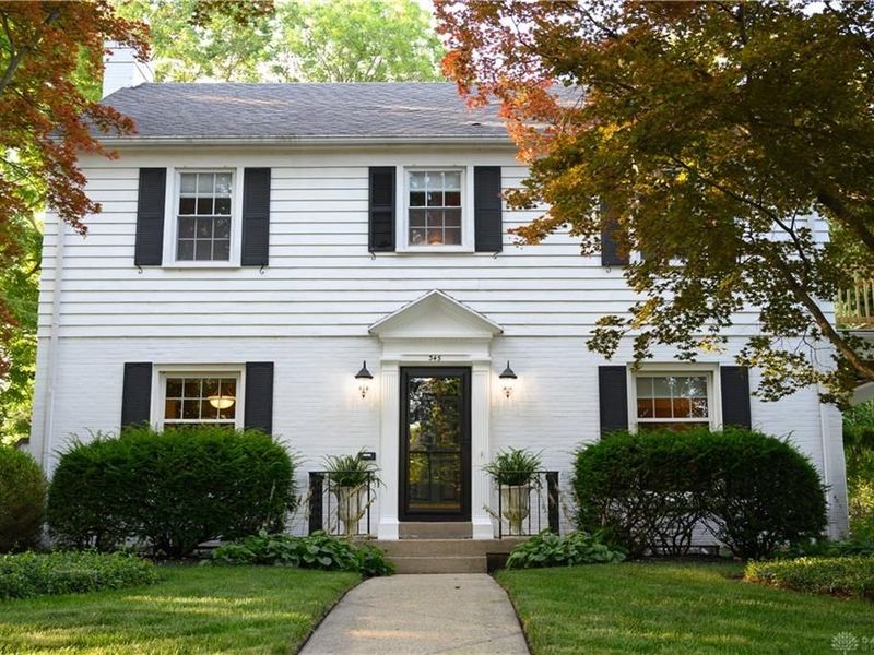 345 Dellwood Avenue, Oakwood, OH 45419 Photo 2