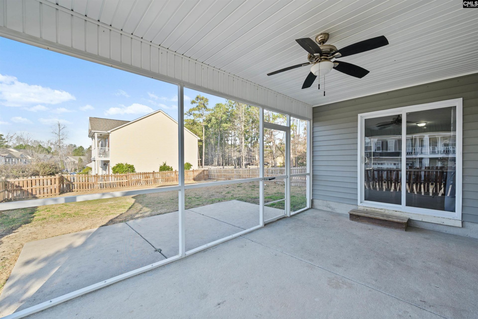 492 Denman Loop  Photo 30
