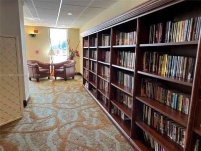 9441 Evergreen Place, Unit 105, Davie, FL 33324 Photo