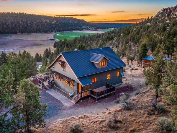 70090 McKenzie Canyon Road, Sisters, OR 97759