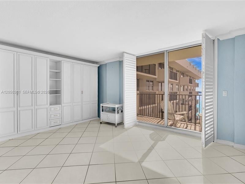 9273 Collins Ave , Unit 1010, Surfside, FL 33154 Photo