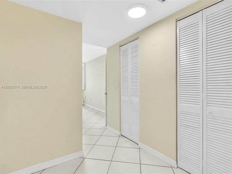 9273 Collins Ave , Unit 1010, Surfside, FL 33154 Photo