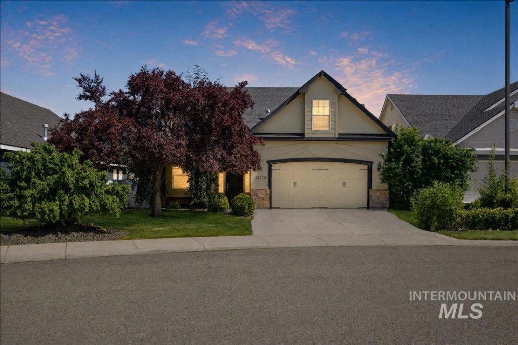 11770 W Alfred Ct, Boise, ID 83713 Main Photo