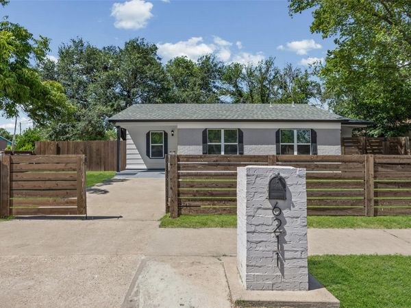 6211 Palm CIR, Austin, TX 78741