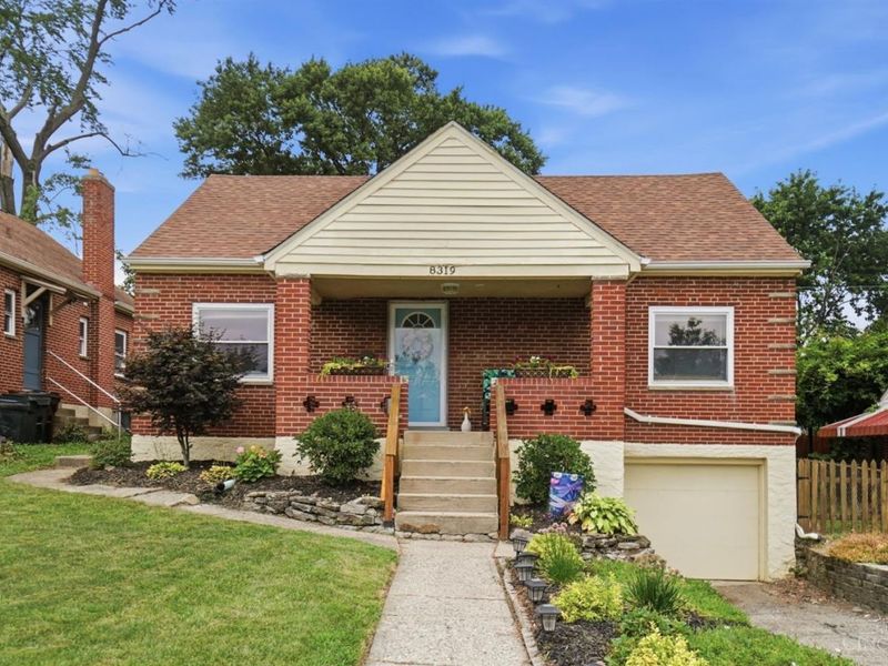 8319 Banbury Street, Springfield Twp., OH 45216 Photo 1