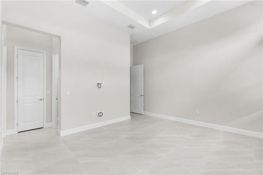 2436 Cambridge Way, Naples, FL 34112 Photo