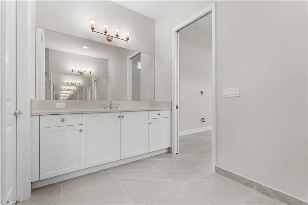 2436 Cambridge Way, Naples, FL 34112 Photo